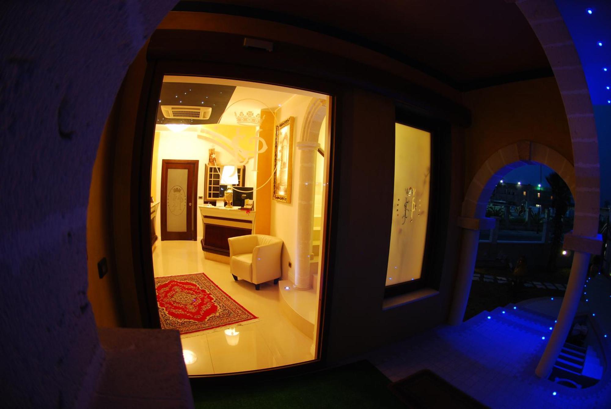 Hotel San Paolo マンドゥーリア エクステリア 写真