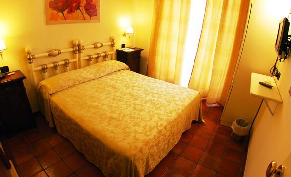Hotel San Paolo マンドゥーリア エクステリア 写真